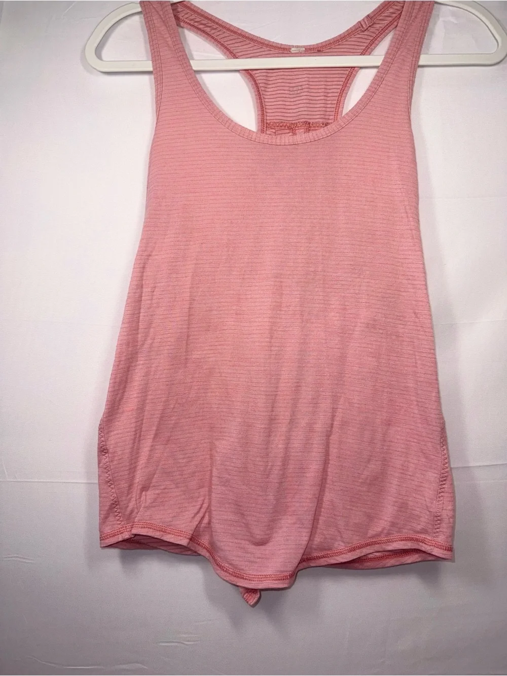 Lululemon Women's Pink Strip Racerback Tank Top Size 6 / Small